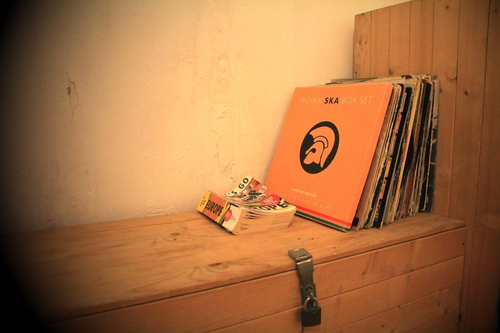 Downtown Hostel Budapest Bagian luar foto
